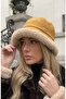 Teddy Luxe – Women's Plush Detailed Suede Look Winter Hat