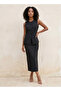 Smart Midi Length Column Skirt with Slit Detail - 3