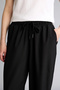 A2437Axbk81 Black Standard Fit Double Pocket Jogger Long Woven Sports Pants - 4