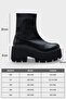 Women's Boots with Tractor Sole - 6