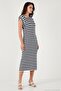 Regular Fit Crew Neck Striped Midi Dress Women's Dress 5866105 - 6