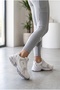 Women's Mesh Thick Sole Sneaker Lace-Up Comfortable Walking and Running Sports Shoes Retro Runner Casual Sneaker