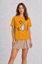 Minimalist Stretching Cat T-Shirt Design - Yellow