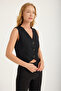 Wide Cut 3 Button Vest - 3