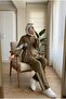 Women's Hijab Two-Piece Set Zippered Drawstring Tunic with Stripe Detail and Wide-Leg Pants Set - 3