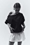 Off-the-shoulder sweatshirt - 2