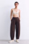Women's Elastic Waist Carrot Sweatpants - Bitter Brown