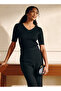 Smart T-shirt with V-neck