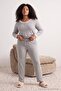 Gri Çizgili Dantelli Yumuşak Tuşeli Örme Büyük Beden Pijama Takımı TBBAW27AI00057