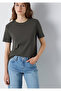 Khaki Basic T-Shirt Semi Slim Fit 1612916-71553