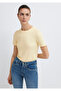 Yellow Basic T-Shirt Slim Fit / Narrow Cut 1614181-70014