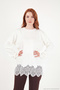 Comfortable Fit Crew Neck Lace Detailed Sweater Women's Sweater 680Kz00019 - 2