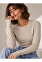 Women's Crew Neck 100% Cotton Blouse with Finger Loop Detail Ovv-1 - 2