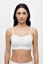 White Women's Premium Laser Cut Seamless Lightweight Supportive Wire-Free Non-Marking Bralette Bra