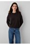 Loose Fit (Relaxed Fit) 50% Viscose 30% Polyester 20% Polyamide Basic Sweater.