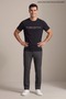 Men's Text Printed Flexible Black Loose T-Shirt