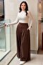 A Pleated Wide-Leg Modal Pants