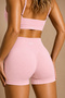 Cute Model Women Seamless Scrunch High Waist Sports Shorts Leggings