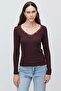 Women's Lace Detailed V-Neck Ribbed Long Sleeve Blouse