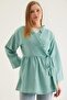 Green Woven Fabric Ruffled Collar Off-Shoulder Wide-Cut Kimono with Side Tie Detail - 3