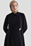 Black dress with accessories - 3
