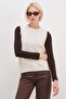 Bowknot Embroidered Crew Neck Knit Sweater