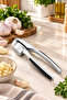Metal Garlic Crusher – Durable Garlic Press with Non-Slip Ergonomic Handle – Practical Kitchen Utensil