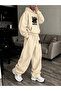 Unisex Women's and Men's Undefeated Printed Oversize Winter Sweatshirt and Baggy Sweatpants Set - 2