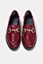 Bordo Metal Aksesuar Detaylı Kadın Loafer Ayakkabı TAKAW26LA00007