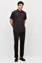 Men's T-Shirt with Buttoned Collar and Contrast Color Details - 7
