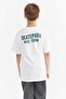 Boy's T-Shirt with Print Detail - 5