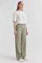 Women's Pleated Detailed Pocketed Jeans - 3