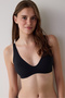 Black Fi̇t Seamless Underwire-Free Removable Cup Low-Cut Bra - 3