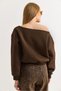 Brown Three-Thread Ribbed Boat Neck Off-Shoulder Ribbed Detailed Relaxed Fit Sweatshirt - 4
