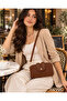 Women's Three-Compartment Shoulder and Crossbody Bag with Adjustable Strap and Gold Accessories 21X11X8 cm - 3