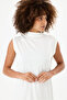 Women's Cream Half Turtleneck Zero Sleeve Short Undergarment