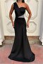 Single Detailed Evening Dress with Stone Shoulder Detail - 3