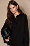 Niven Women's Snap Closure Long Sleeve Black T-Shirt