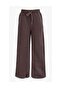 Three-Thread Wide-Leg Pocket Lace-Up Sweatpants - 5