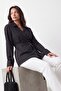 V-neck belted shirt - 2