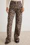 Çok Renkli Leopar Desenli Yüksek Bel Wide Leg Jeans TWOAW27JE00264 - 3