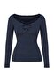 Lacivert Çizgili Fitted/Vücuda Oturan Dantel Detaylı Düğmeli Örme Bluz TWOAW27BZ00297