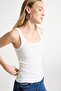 Slim Fit Basic Round Neck Ribbed Undershirt E5539Ax25Sm