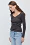 Women's Lace Detailed V-Neck Ribbed Long Sleeve Blouse