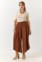 Brown Textured Fabric Slit-Cuff Detailed Loose-Fit Casual Trousers - 4