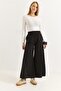 Black Stretchy Textured Elastic High Waist Wide Leg Pockets Stitching Detailed Form Pants - 2