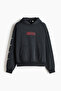 Kapüşonlu ve Baskılı Üst Oversized Fit