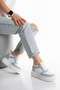 Women's High Padded Sole Sneaker Hidden Heel Sports Shoes - 5