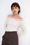 Boat Neck Lace Blouse B02775 - 4