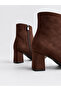 Amor Stitch Detailed Zippered Medium Size Thick Heeled Pointed Toe Women's Boots Bootie - 3